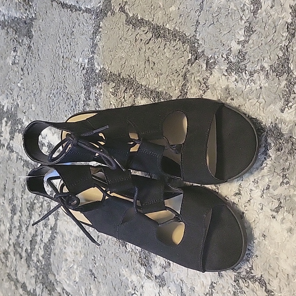 NEW Time and Tru Women's Heels (9W)